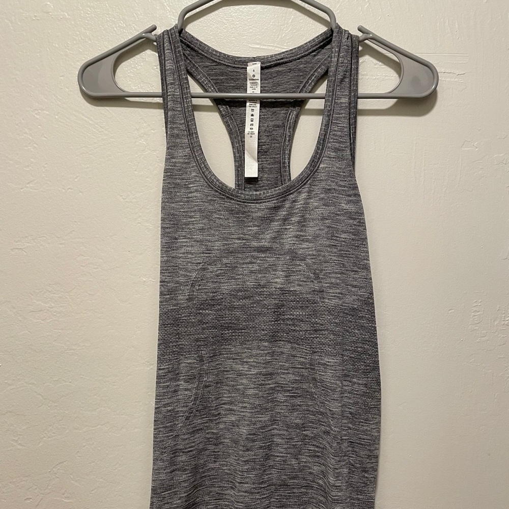 Lululemon Racerback Tank sz6